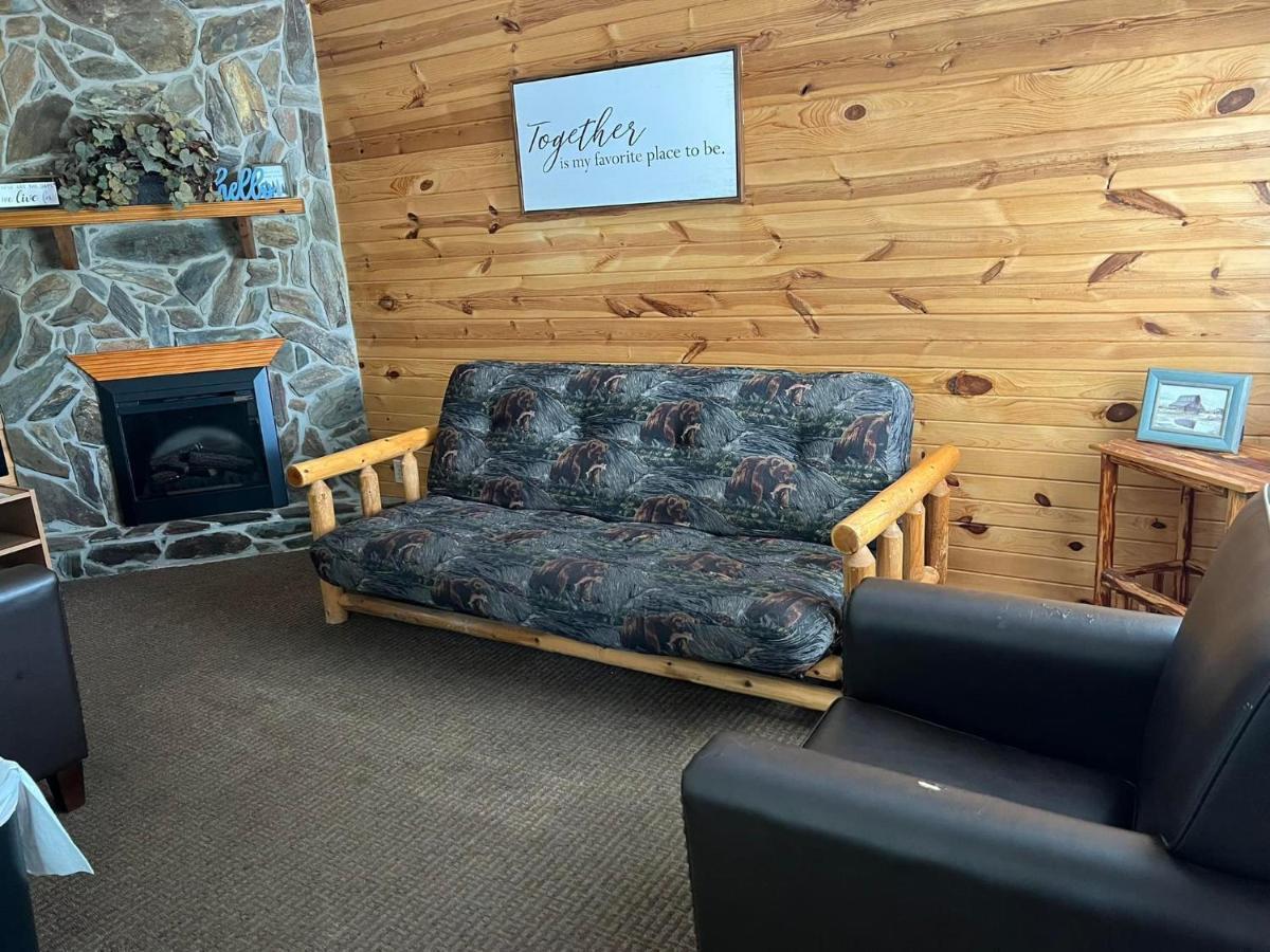 Chalet Hill City Εξωτερικό φωτογραφία